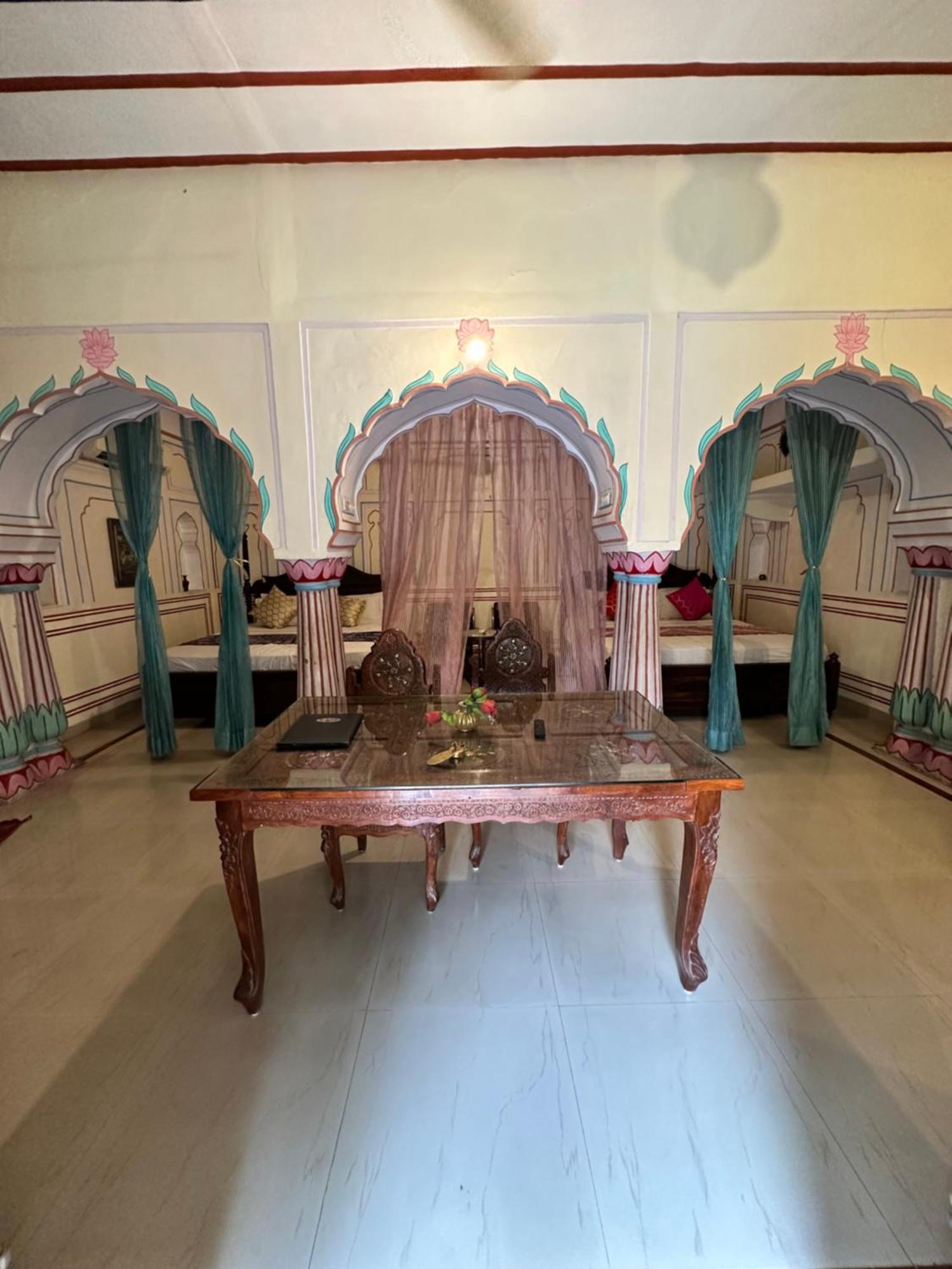 Rawla Mrignayani Palace Jaipur Eksteriør billede